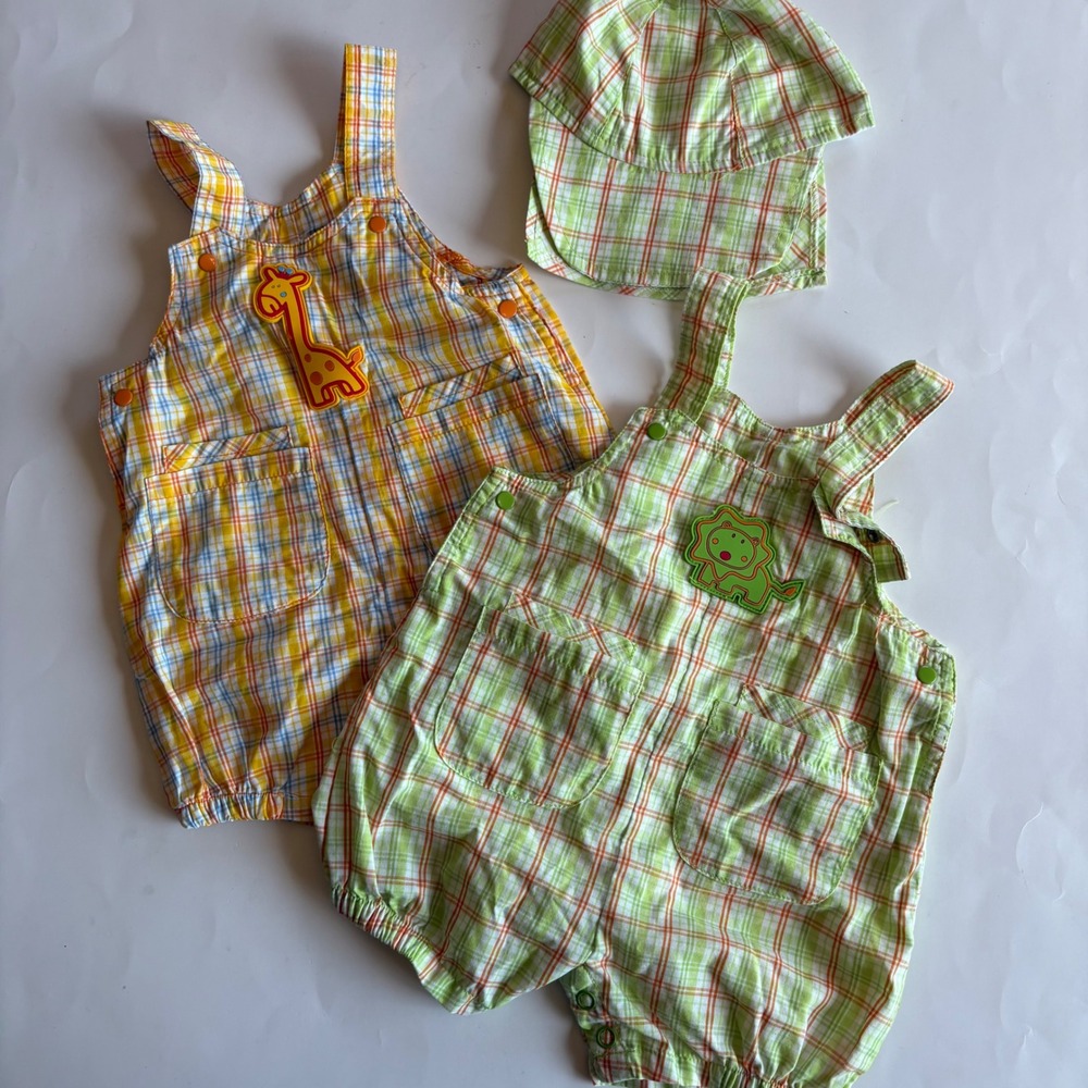 Simply Basic Baby Boys Plaid Romper Shortalls Bundle Lion Giraffe 6-9 Months 3pc
